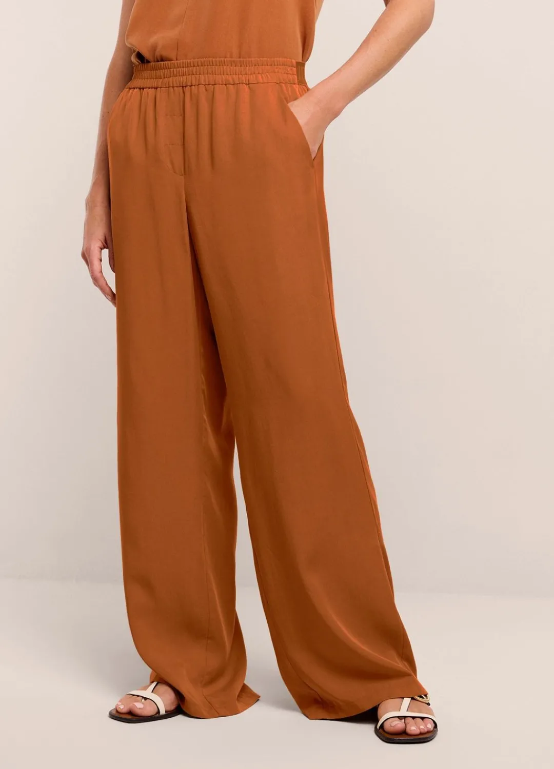Online Summum Airy, Straight-Leg Trousers Brown