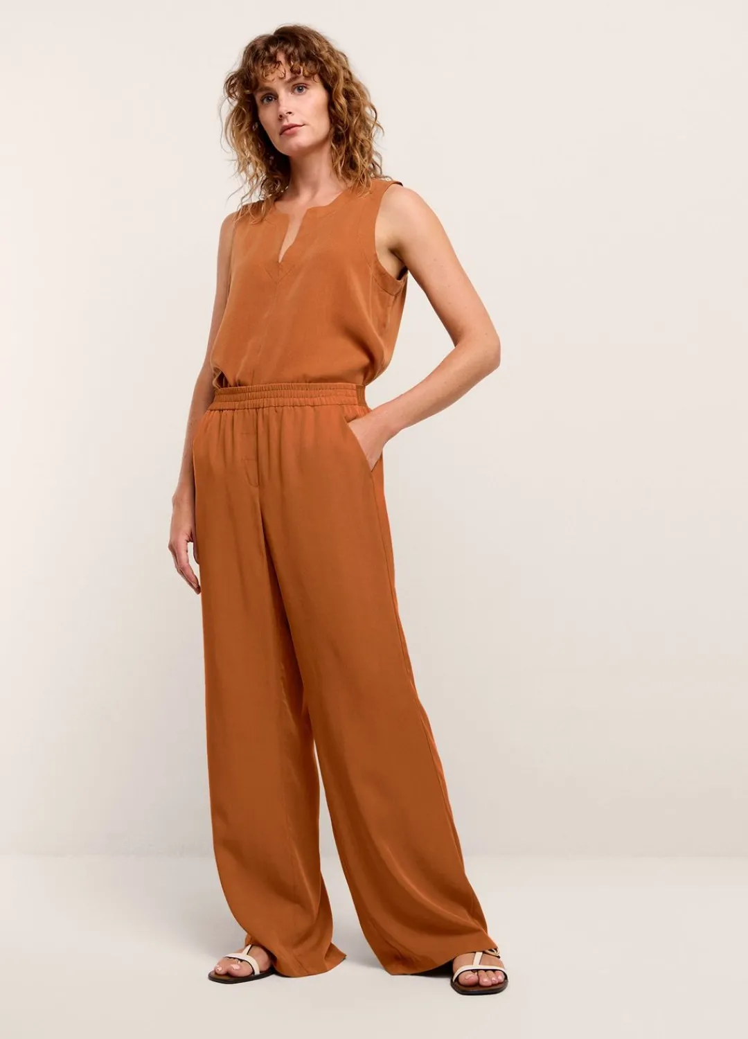 Online Summum Airy, Straight-Leg Trousers Brown