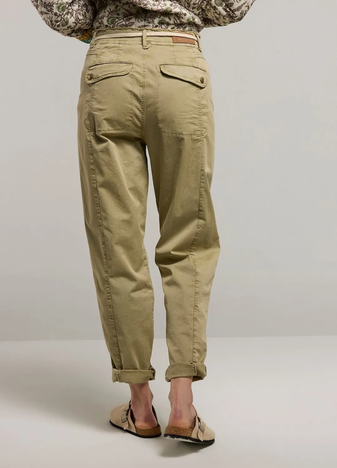 New Summum Barrel-Fit Pants Green