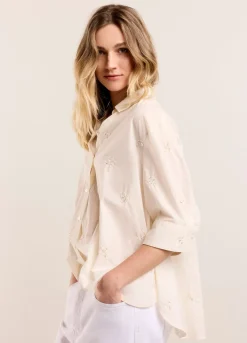 Hot Summum Blouse With Embroidered Flowers Creme