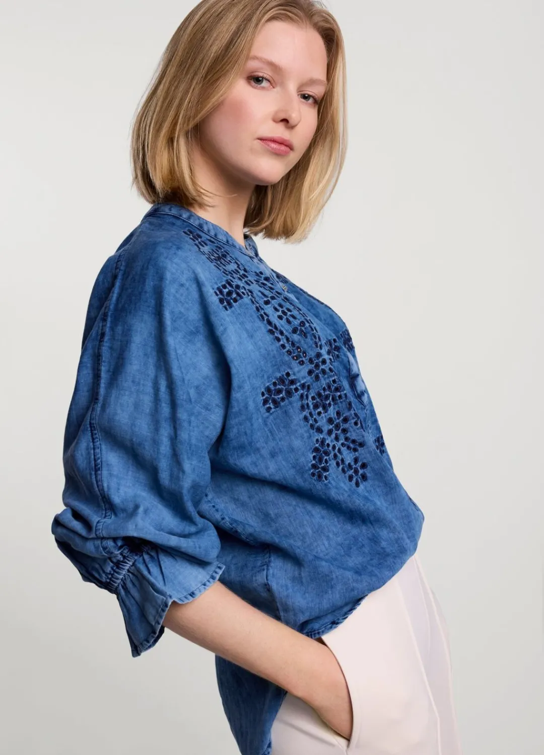 Fashion Summum Blouse With English Embroidery Blue