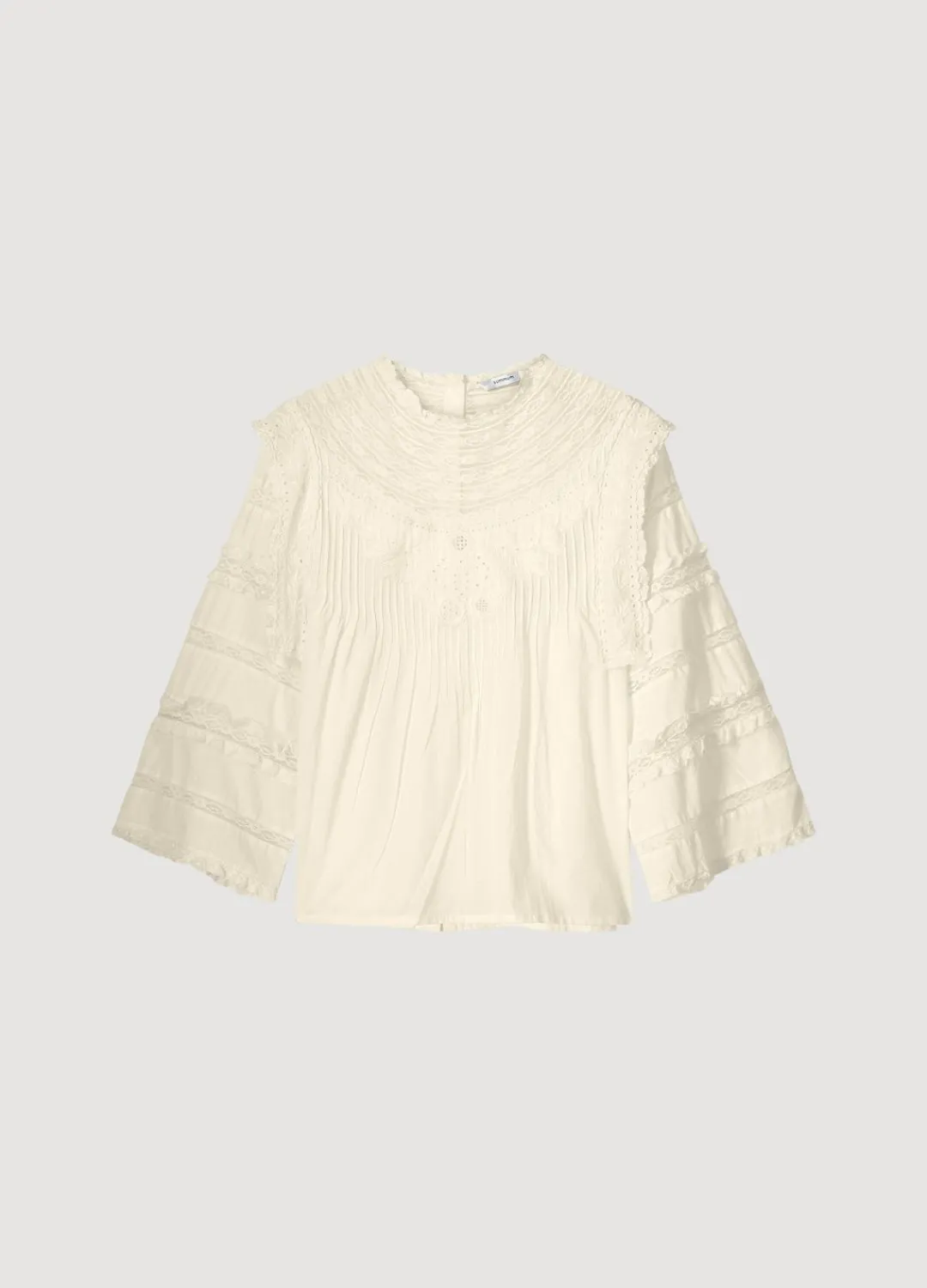 Hot Summum Blouse With Lace Creme
