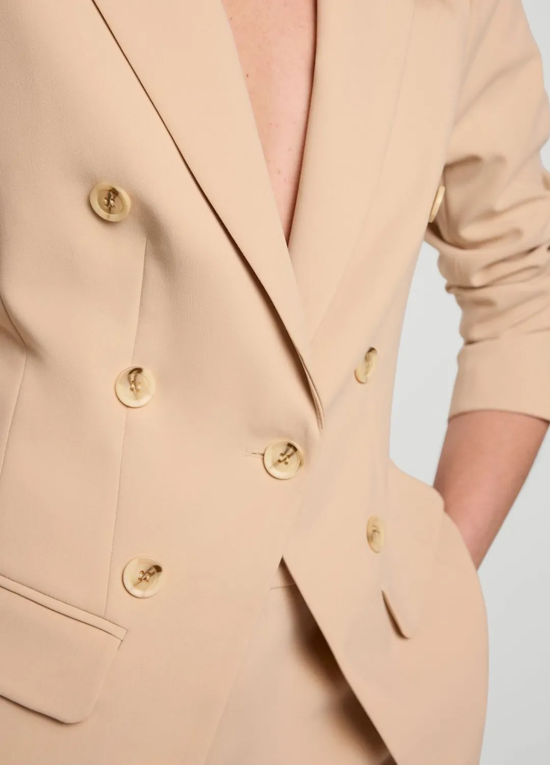 New Summum Fitted Blazer With Buttons Creme