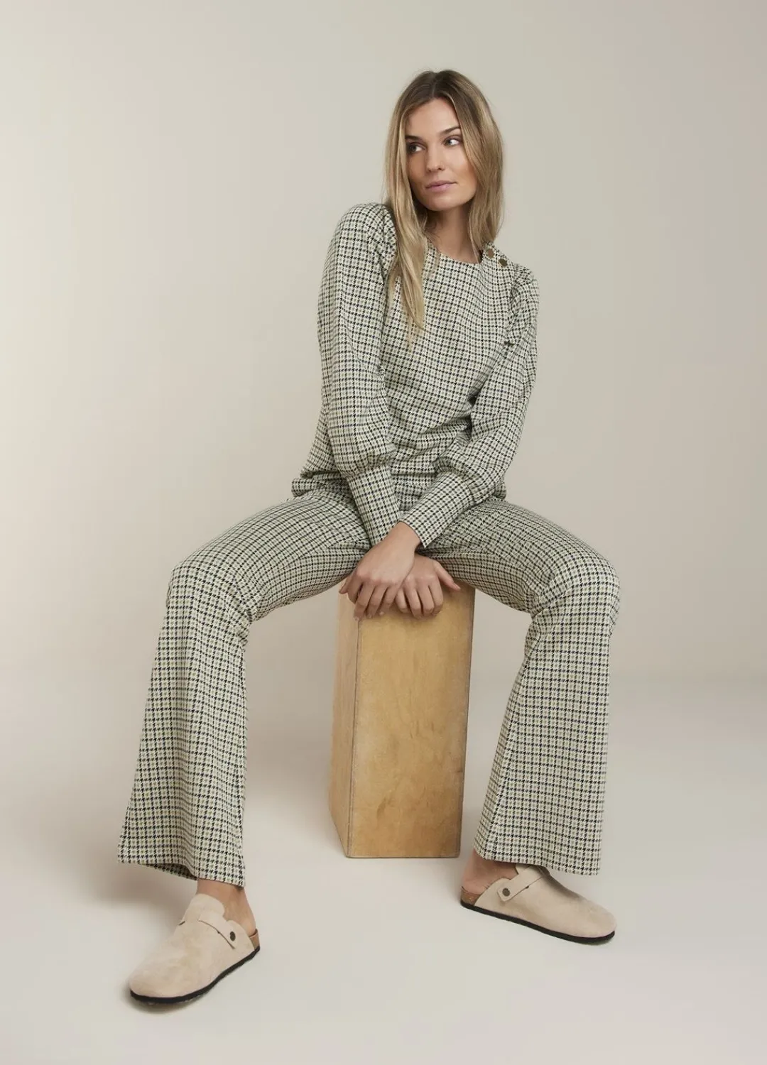 Hot Summum Flared Prince Of Wales Trousers Multicolor