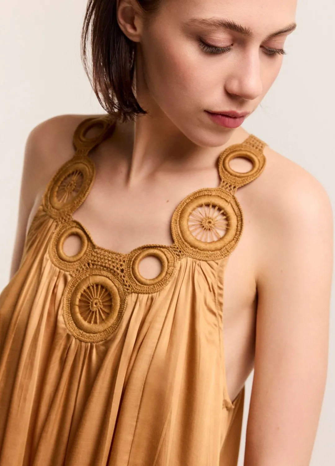 Best Summum Halter Dress In Viscose Satin Brown