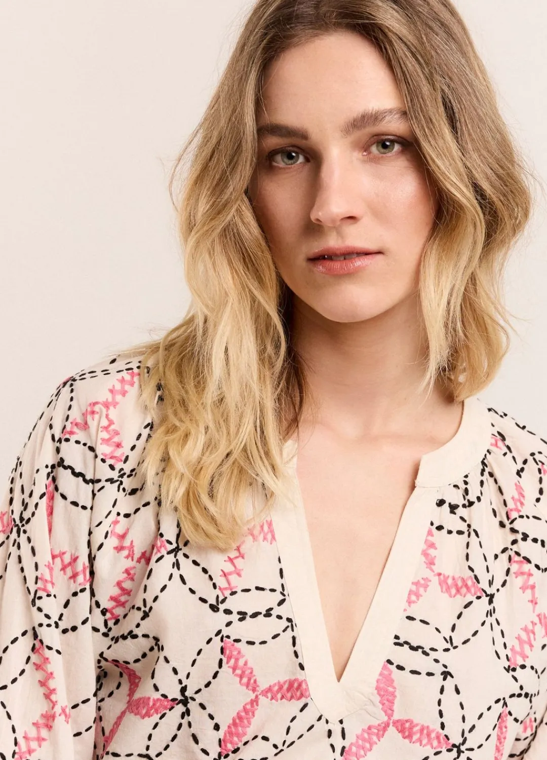 Outlet Summum Hand-Embroidered Blouse Creme