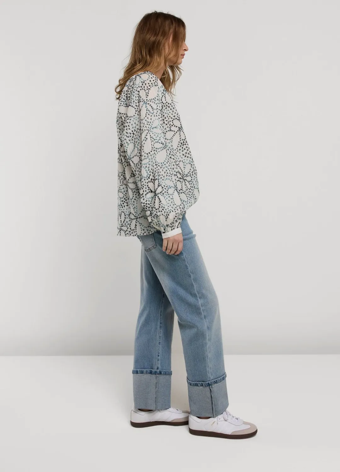 Fashion Summum Hand-Embroidered Blouse Creme