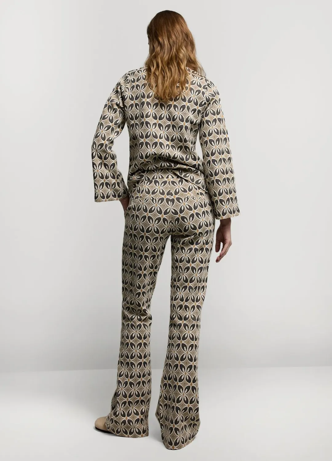 Sale Summum Jacquard Flared Pants Brown