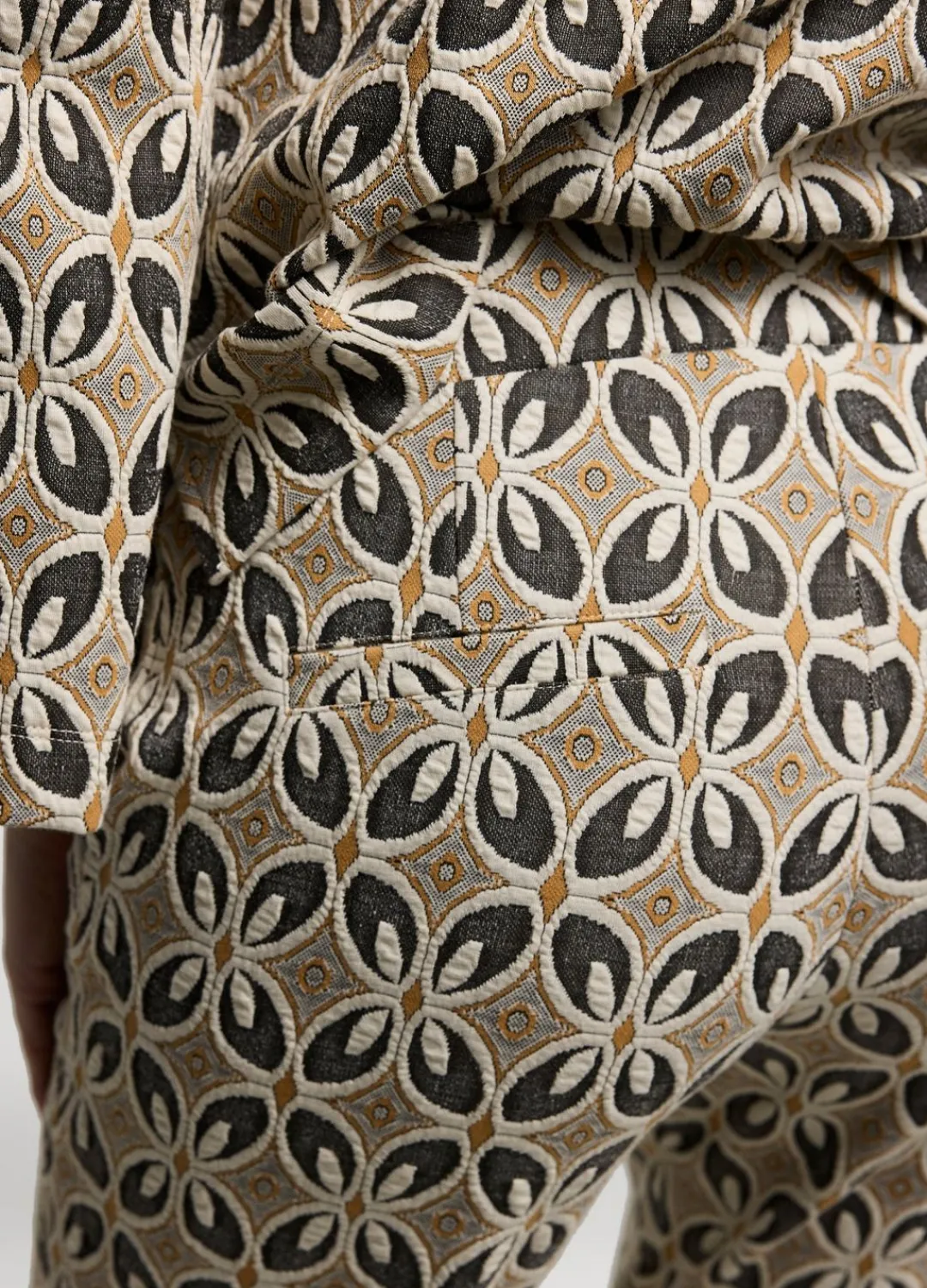 Sale Summum Jacquard Flared Pants Brown