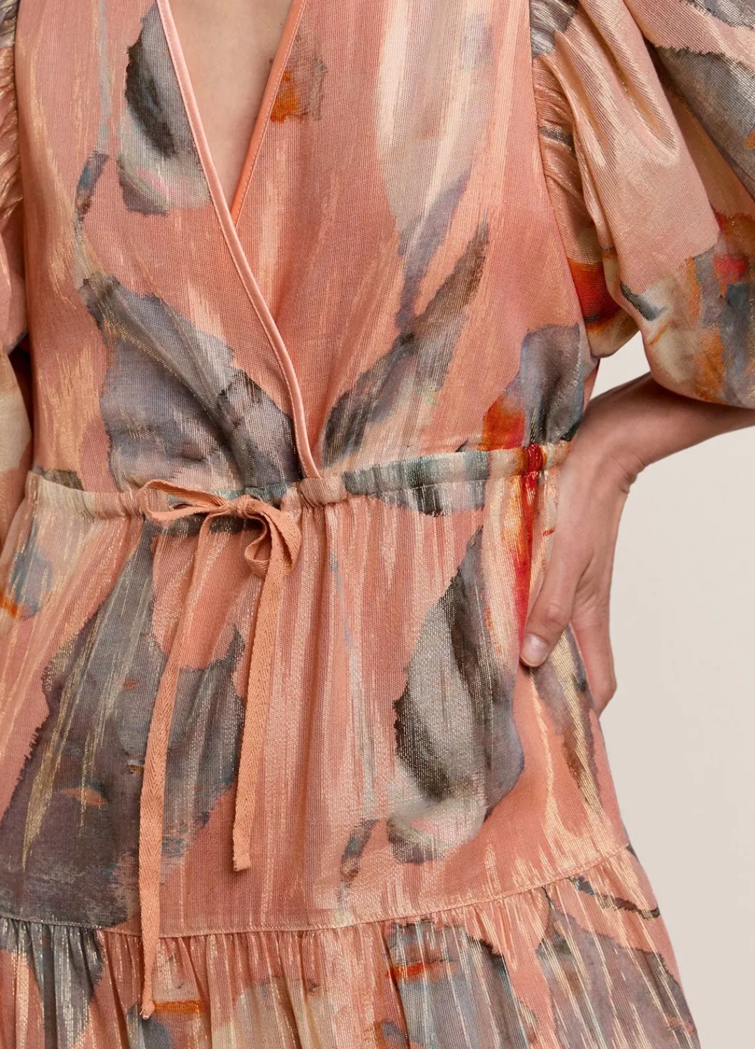 Hot Summum Long, Shimmery Tiered Dress Multicolor