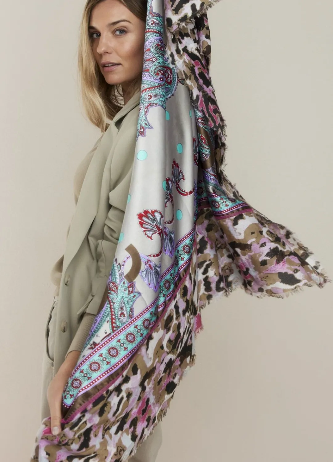 Fashion Summum Paisley Print Scarf Multicolor