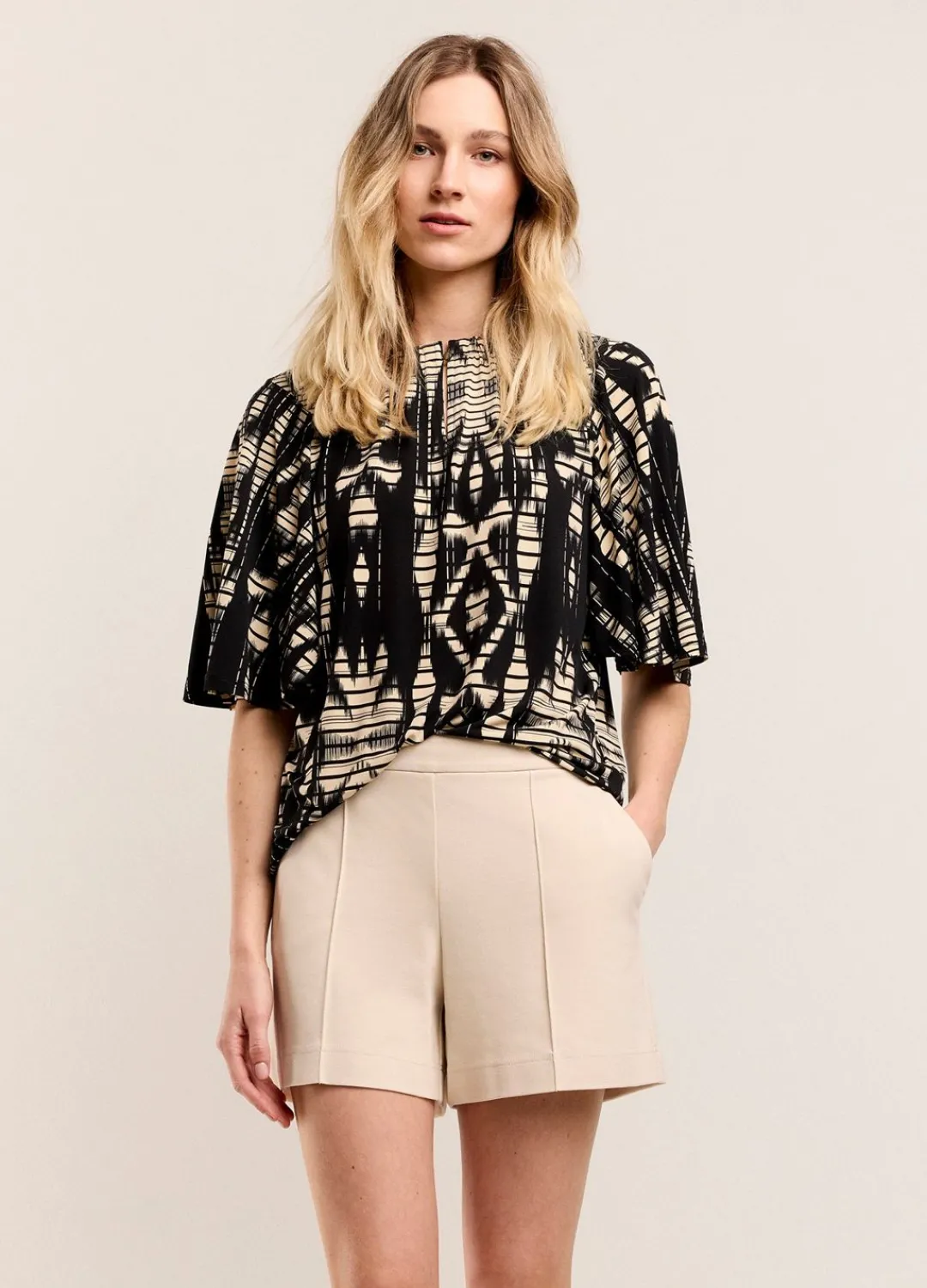 Outlet Summum Punto Milano Shorts Creme