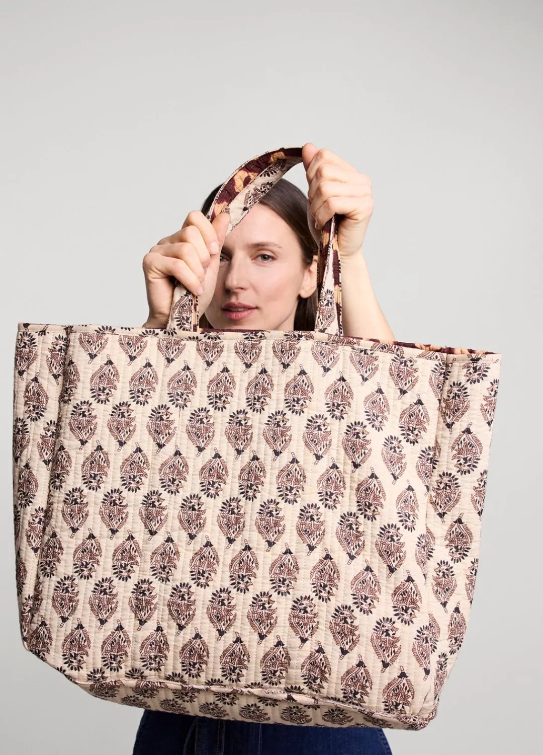 Hot Summum Reversible Tote Bag Red