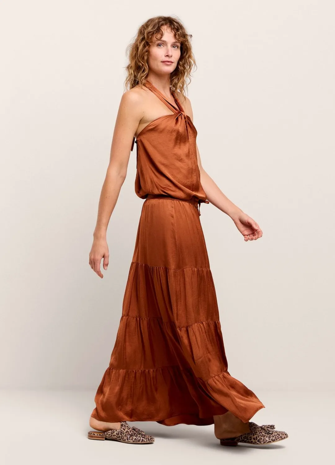 Fashion Summum Shiny Halter Singlet Brown