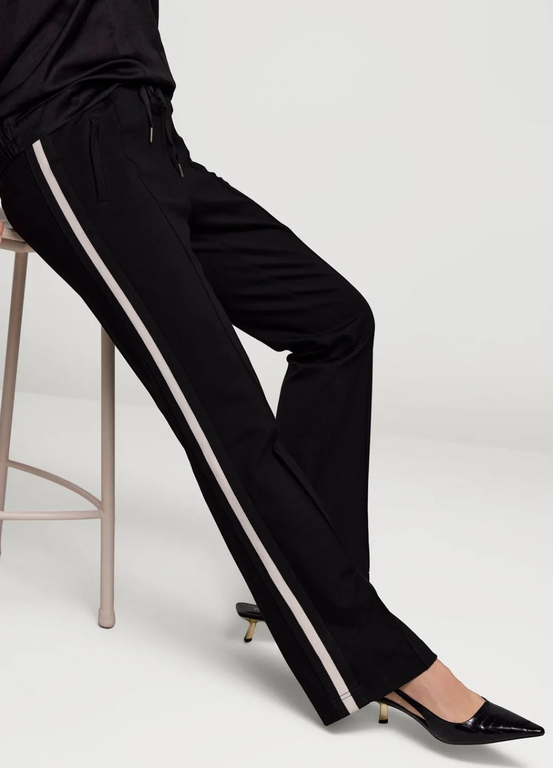 Discount Summum Sporty Trousers With Drawstring Black