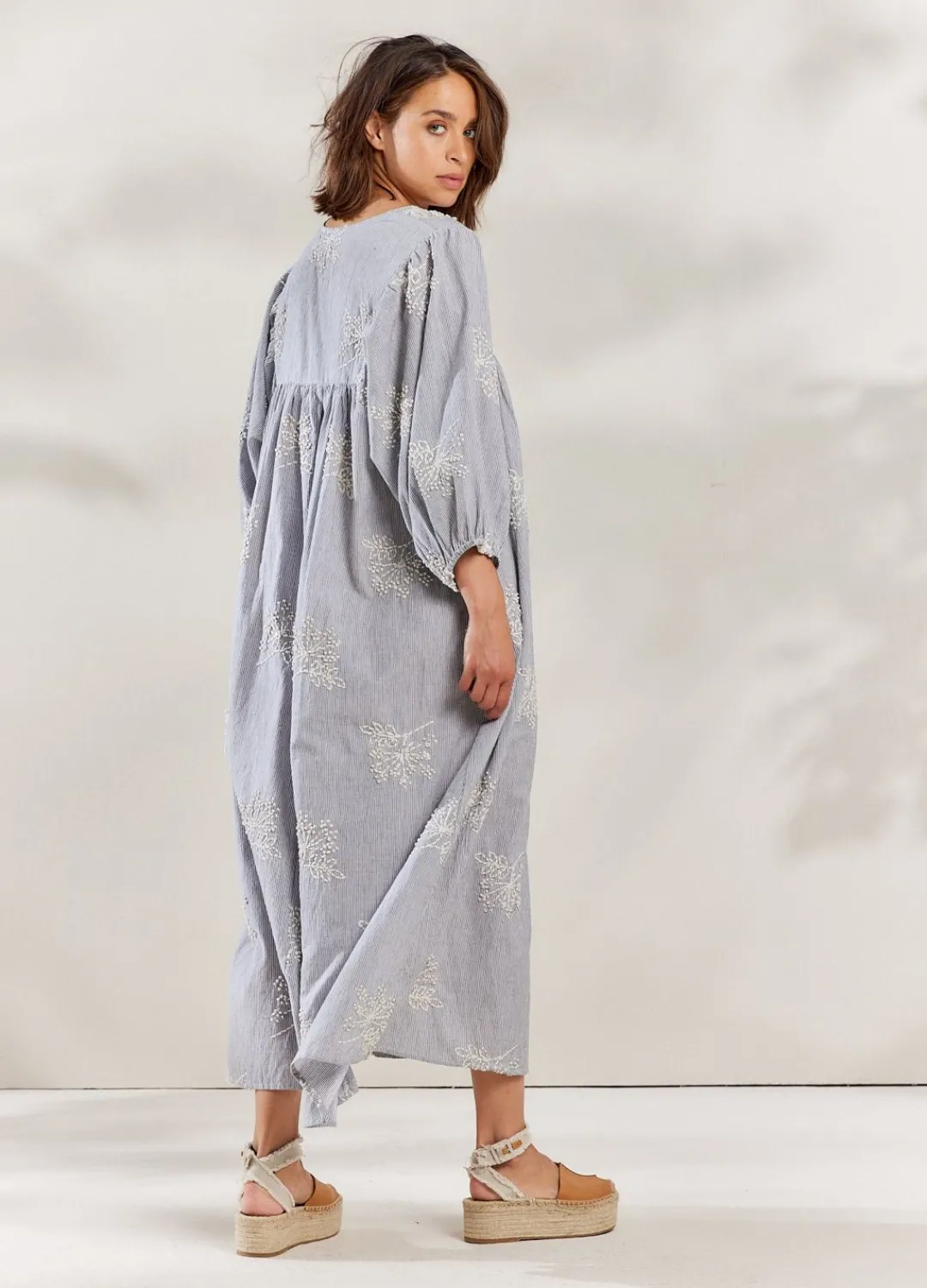 Fashion Summum Striped Dress With Flowers Creme