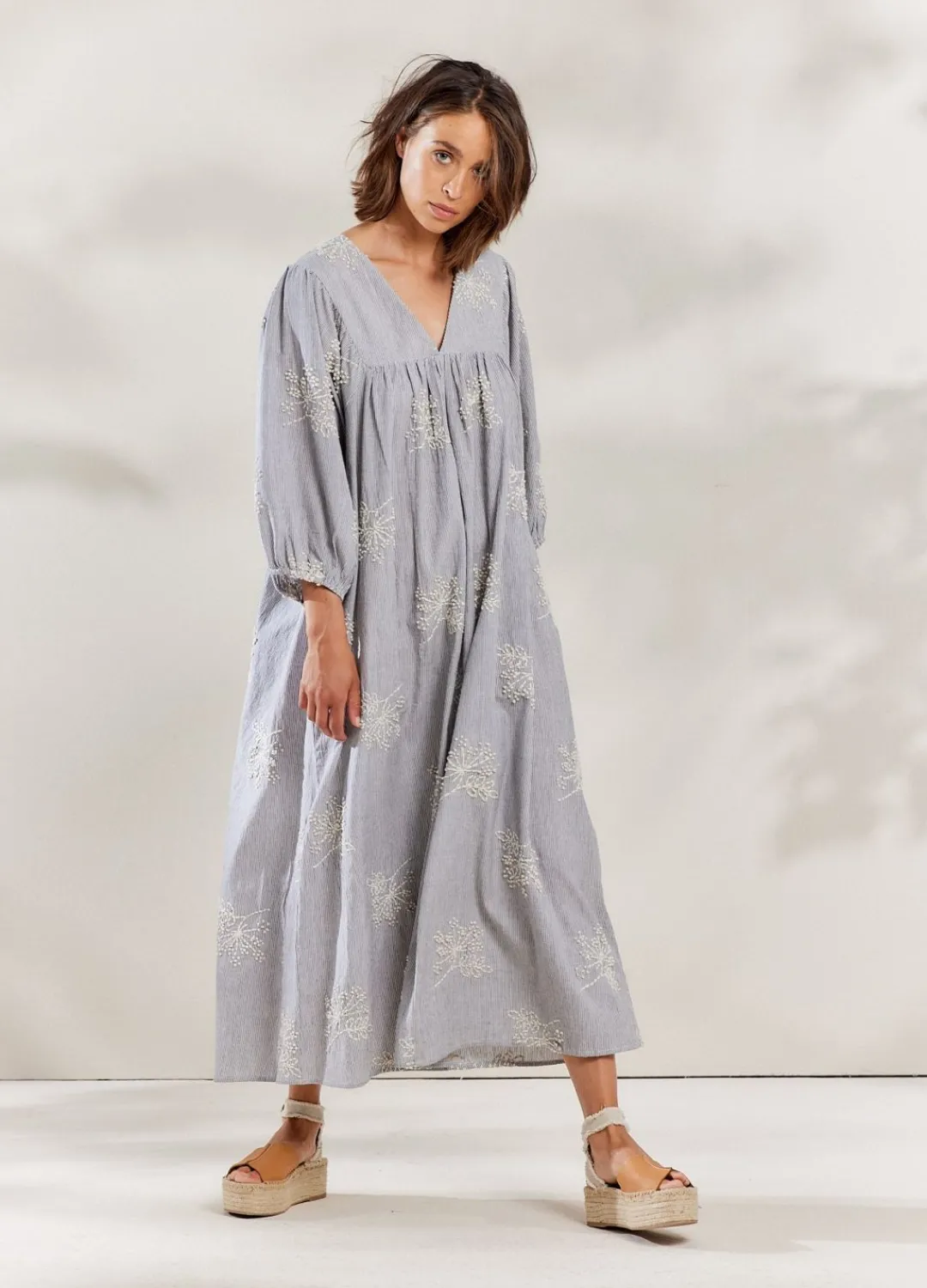 Fashion Summum Striped Dress With Flowers Creme