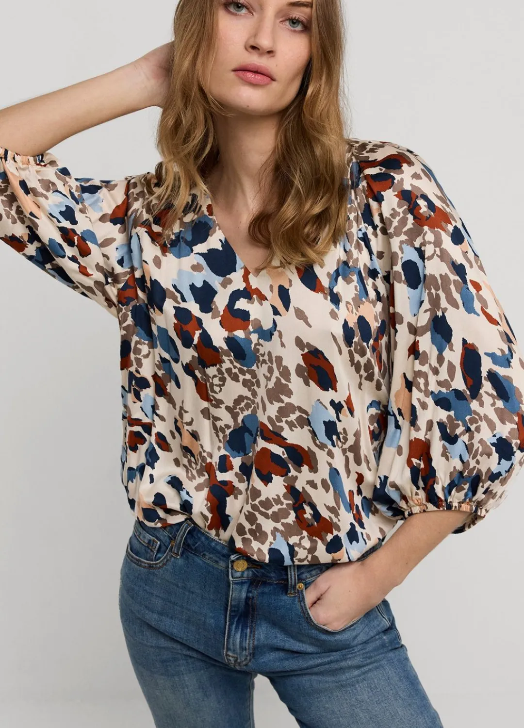 Fashion Summum Top V-Neck Camouflage Print Multicolor