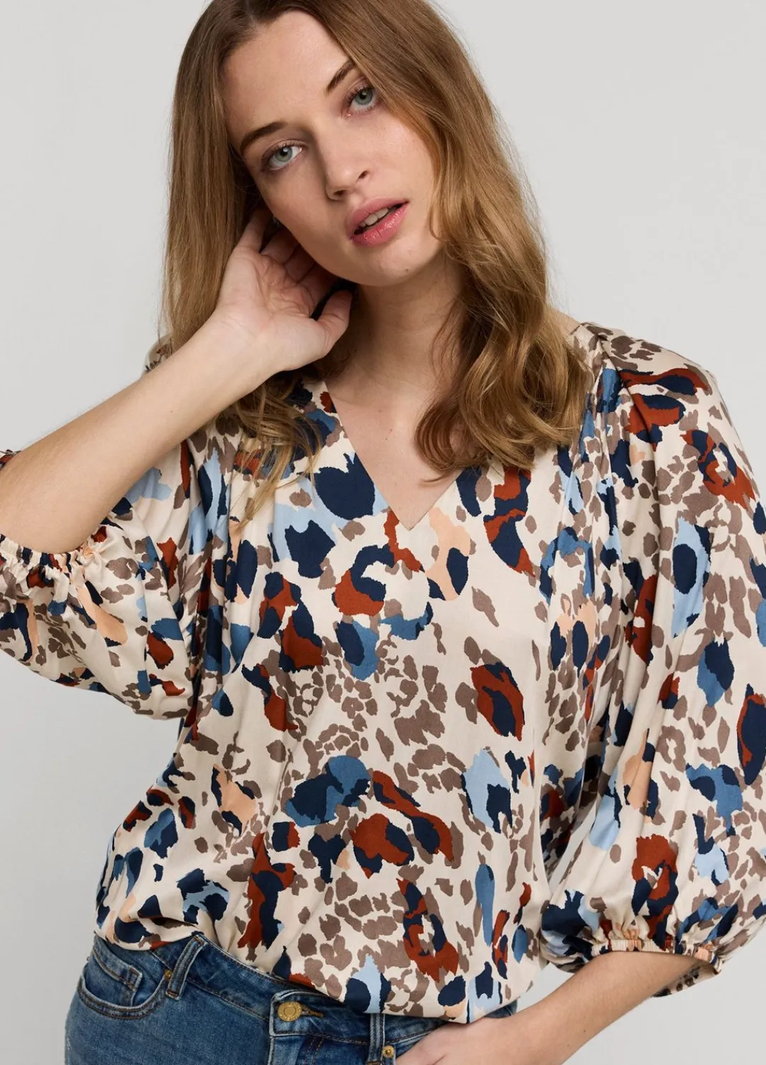 Fashion Summum Top V-Neck Camouflage Print Multicolor