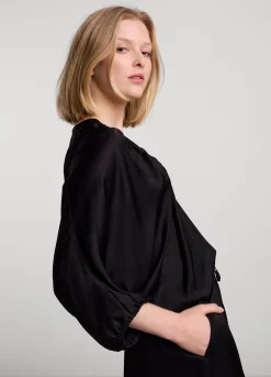 Discount Summum Top With Bat Sleeves Black