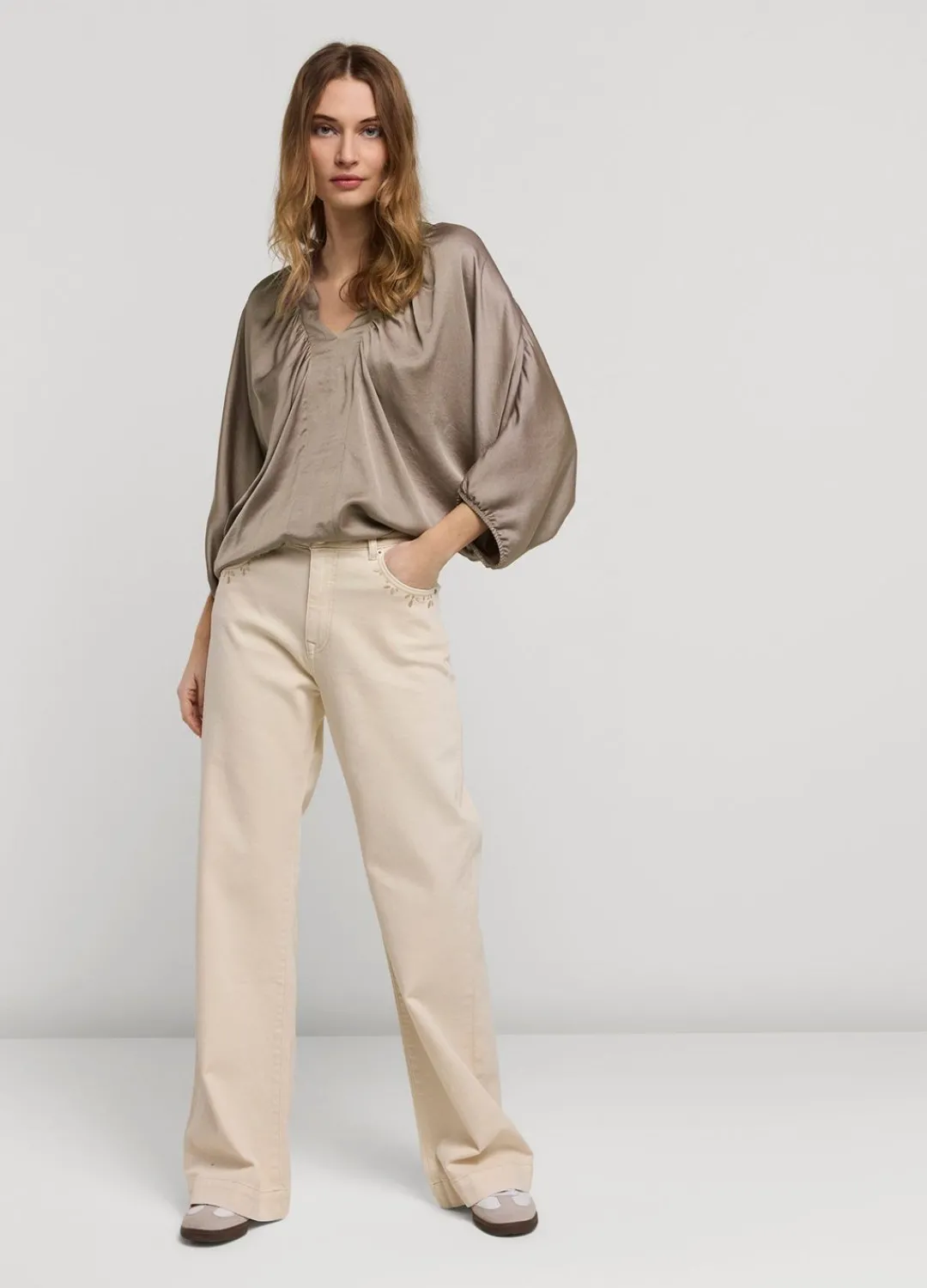 Fashion Summum Top With Bat Sleeves Grey
