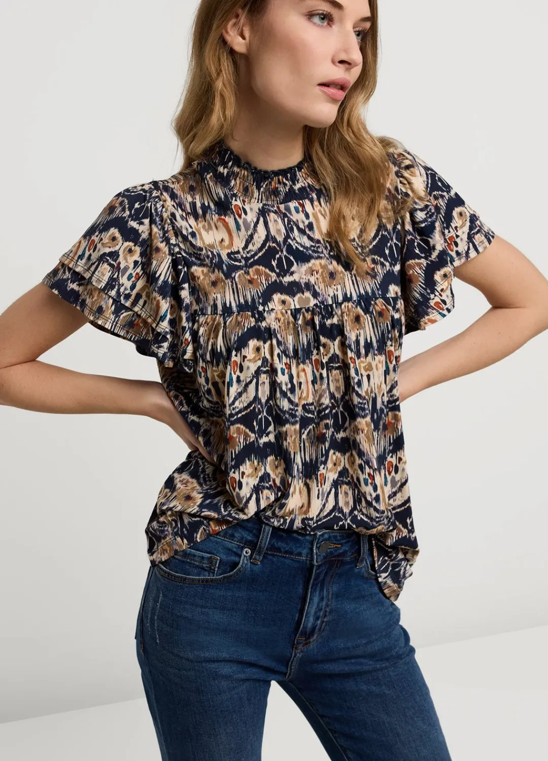 Hot Summum Top With Butterfly Sleeves Blue