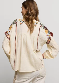Hot Summum Top With Colourful Embroidery Creme