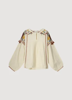 Hot Summum Top With Colourful Embroidery Creme