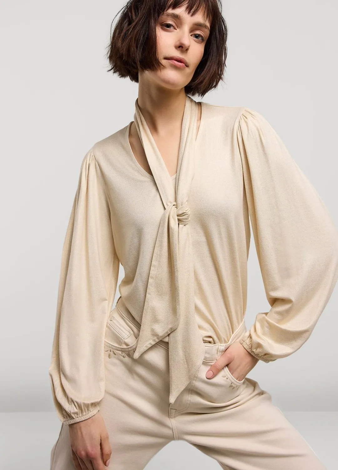 Outlet Summum Top With Detachable Shawl Creme