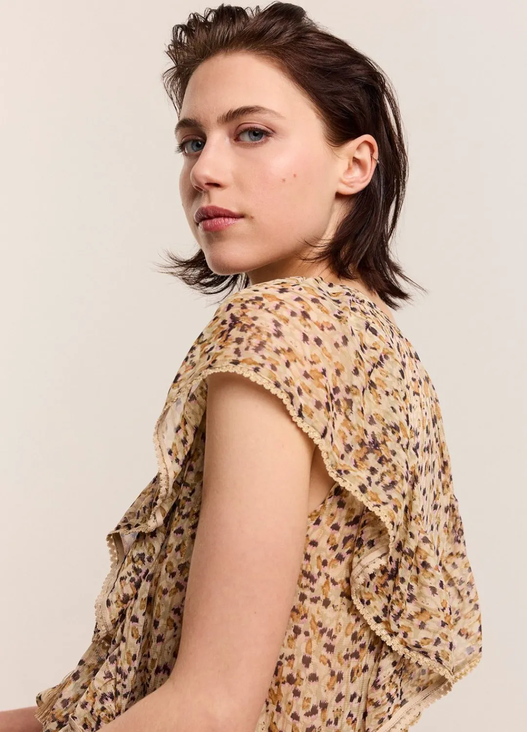 Sale Summum Top With Ruffles Creme