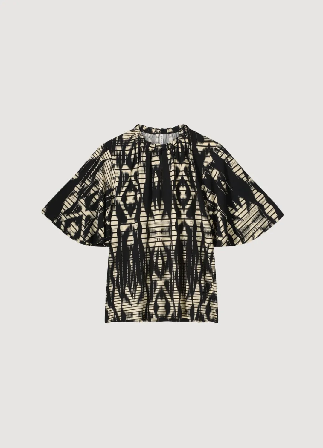 Fashion Summum Top With Wide Sleeves Black