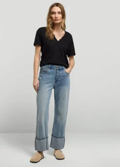 Fashion Summum V-Neck Top With Lace Black