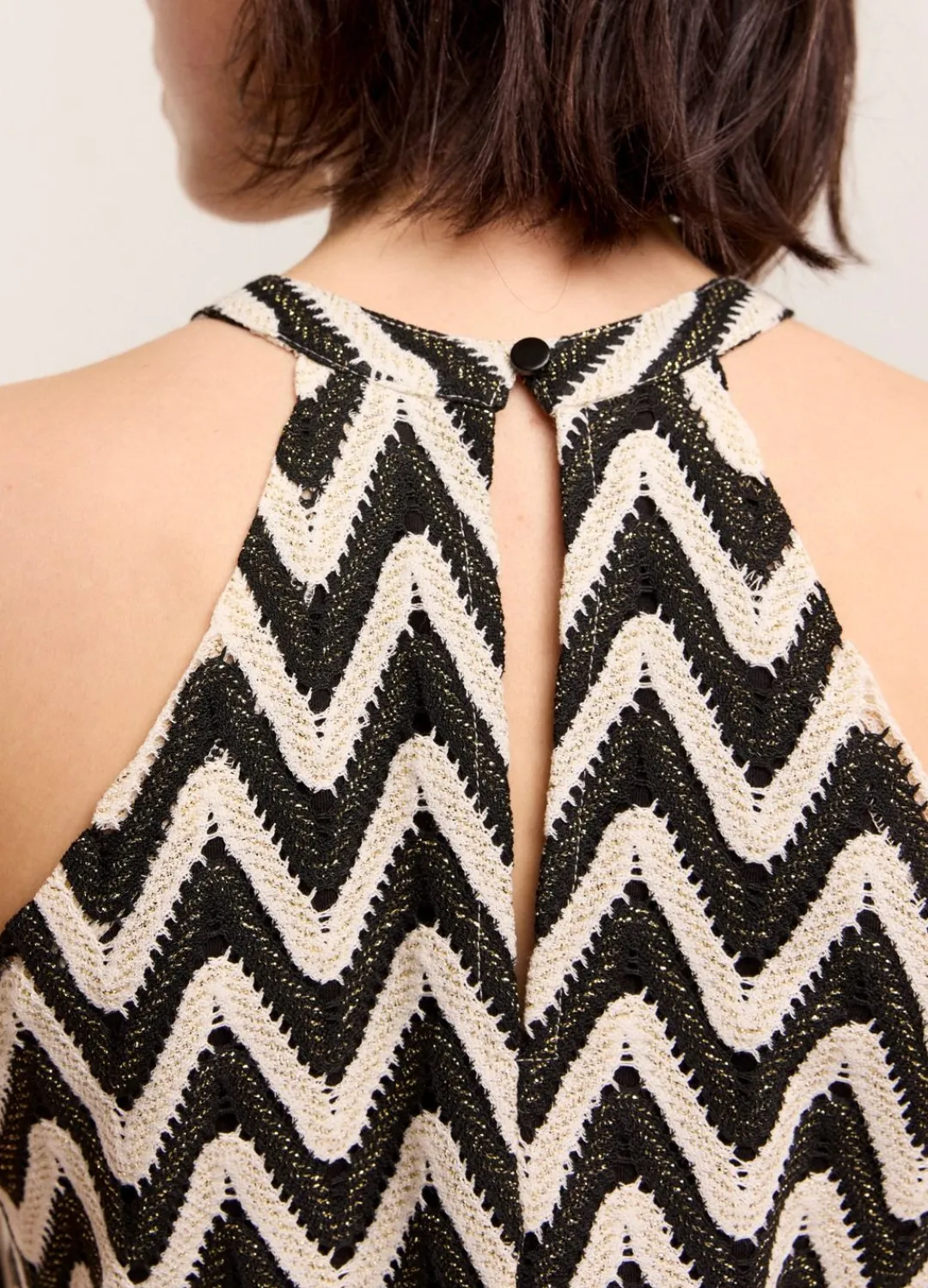 Best Summum Zigzag Halter Top Black